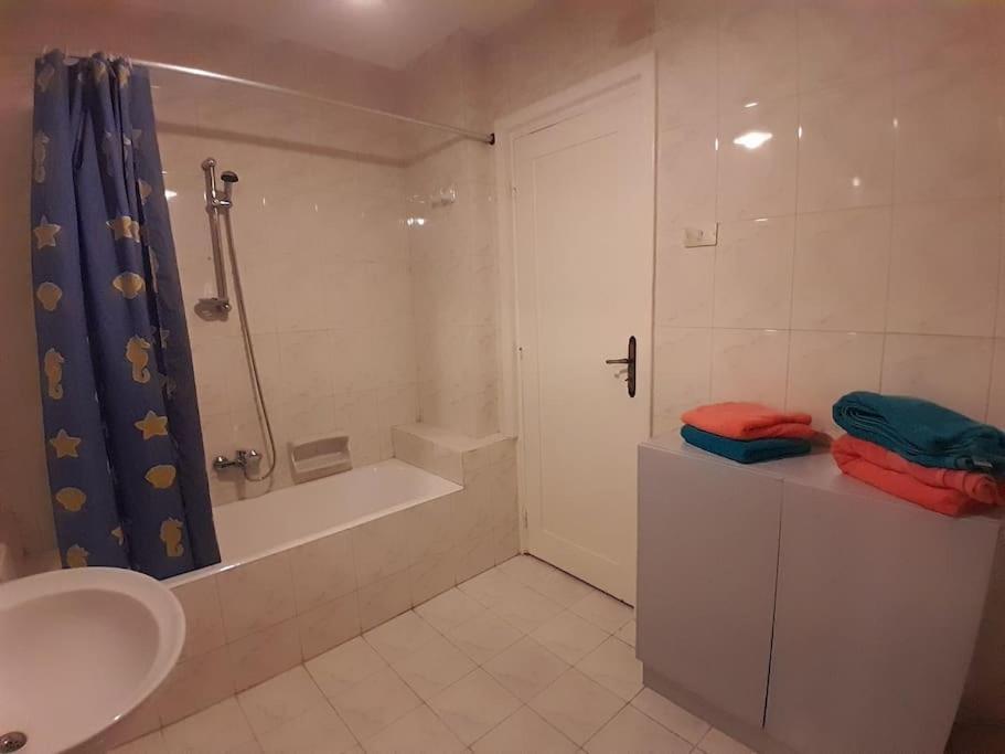 Tree House, Zamalek Apartment Cairo